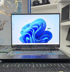 New Laptop Acer Predator Helios 300 32GB Intel Core i9 SSD 1T
