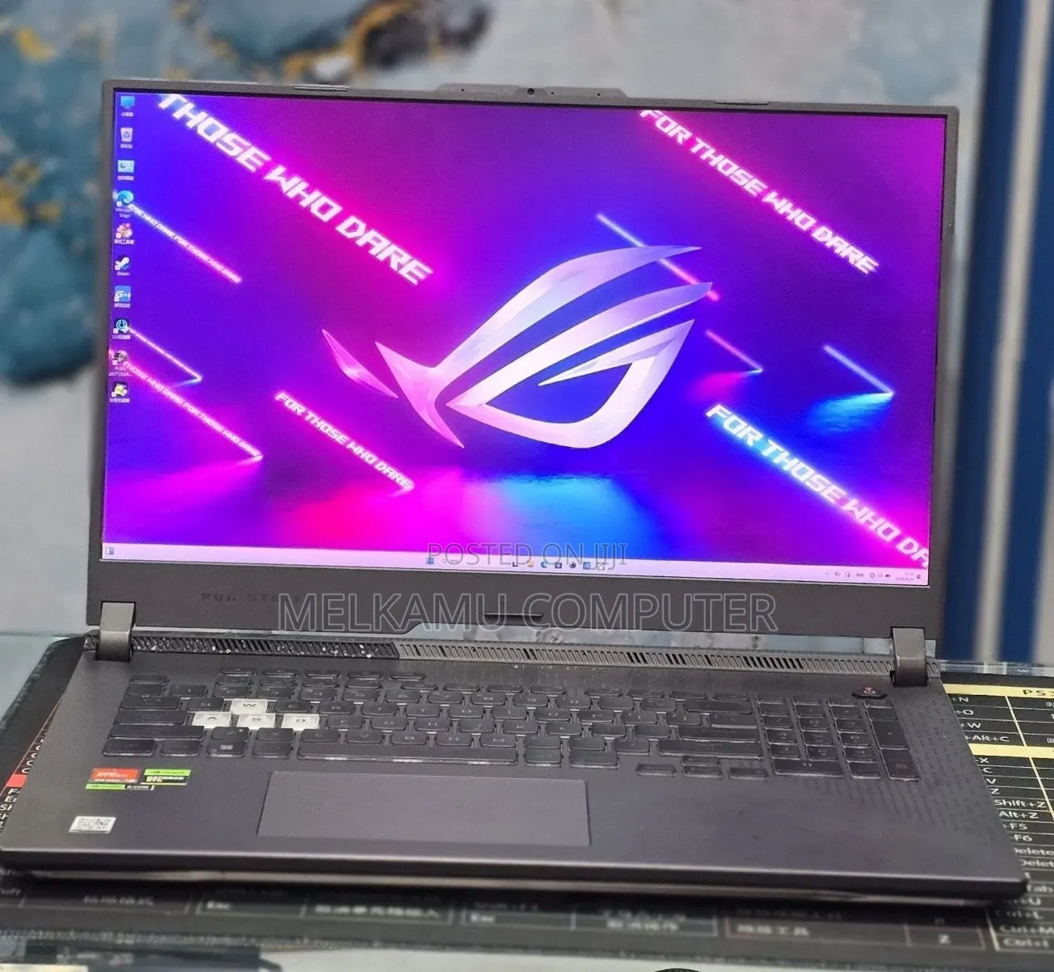 New Laptop Asus ROG Strix G17 16GB AMD Ryzen 9 SSD 1T
