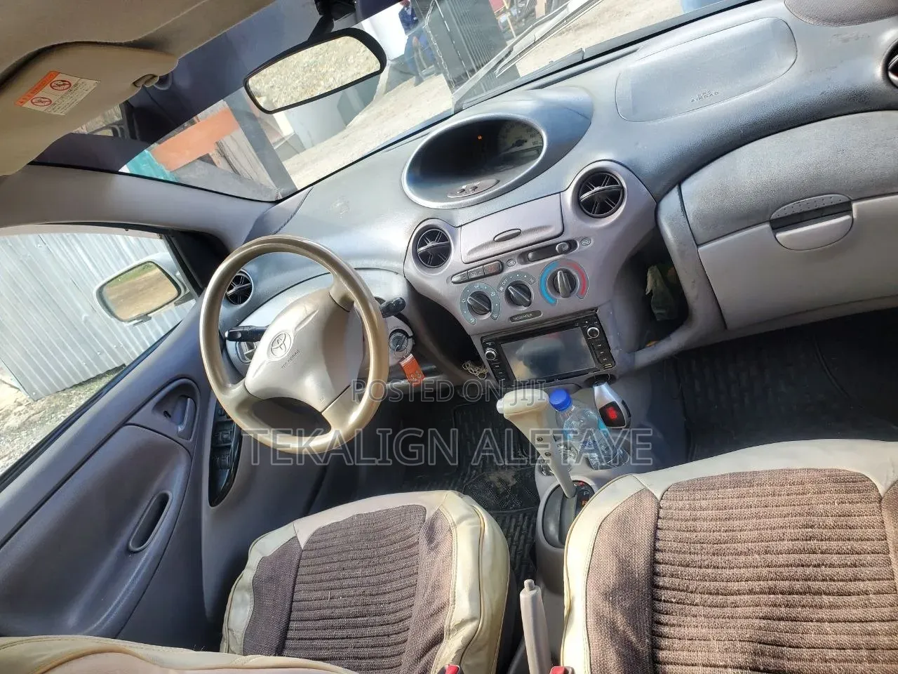 Toyota Platz 2001 Silver