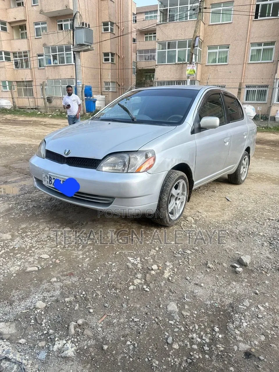 Toyota Platz 2001 Silver