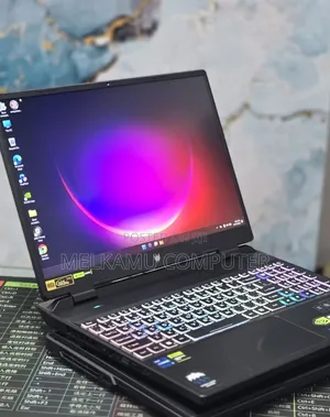 New Laptop Acer Predator Helios Neo 16 16GB Intel Core i7 SSD 512GB