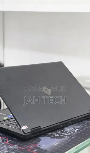 New Laptop HP Omen 16 16GB Intel Core i9 SSD 512GB