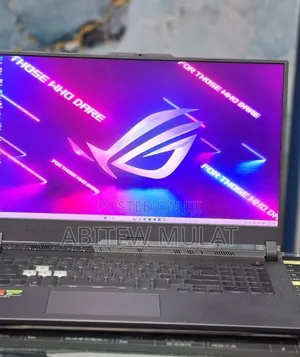 New Laptop Asus ROG Strix G17 16GB AMD Ryzen 9 SSD 1T