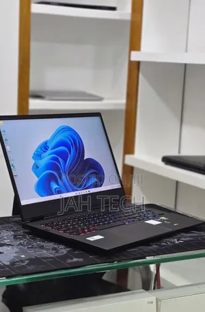 New Laptop HP Omen 16 16GB Intel Core i7 SSD 512GB