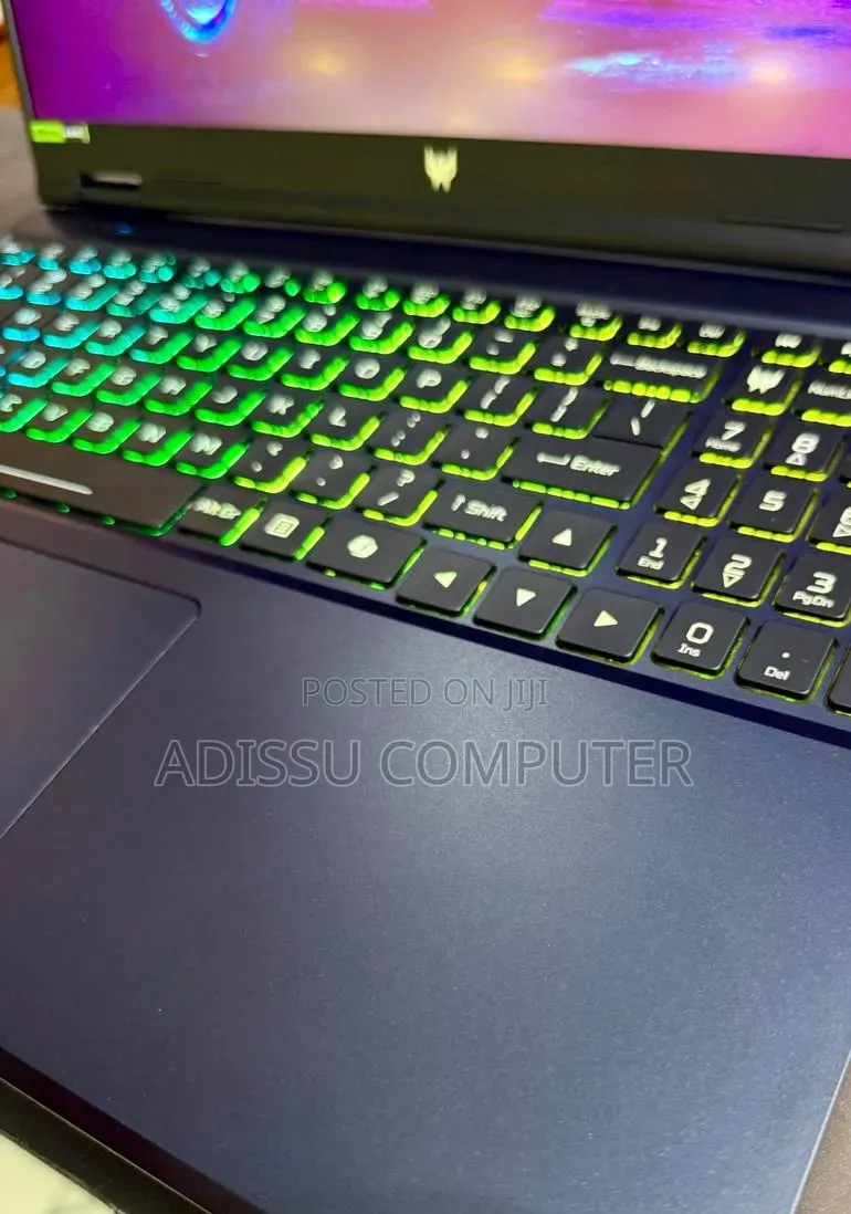 New Laptop Acer Predator Helios Neo 16 16GB Intel Core i7 SSD 1T