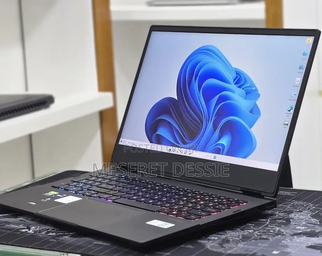 New Laptop Dell 16GB Intel Core i7 SSD 512GB