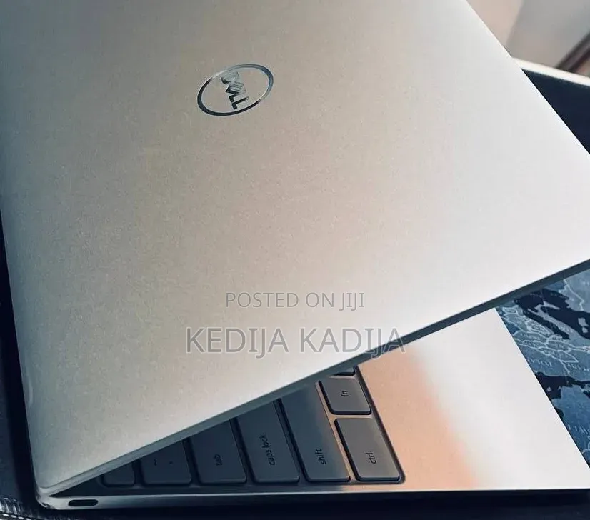 New Laptop Dell XPS 13 2-in-1 (9315) 16GB Intel Core i5 SSD 512GB