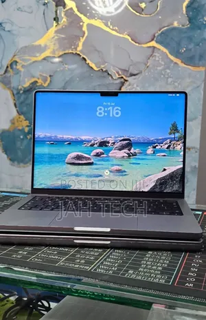 New Laptop Apple MacBook Pro 2021 M1 32GB Apple M1 Pro SSD 512GB