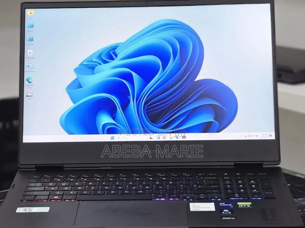 New Laptop HP Omen 16 16GB Intel Core i7 SSD 512GB
