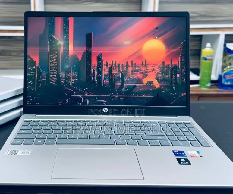 New Laptop HP Stream Notebook 16GB Intel Core i7 SSD 512GB