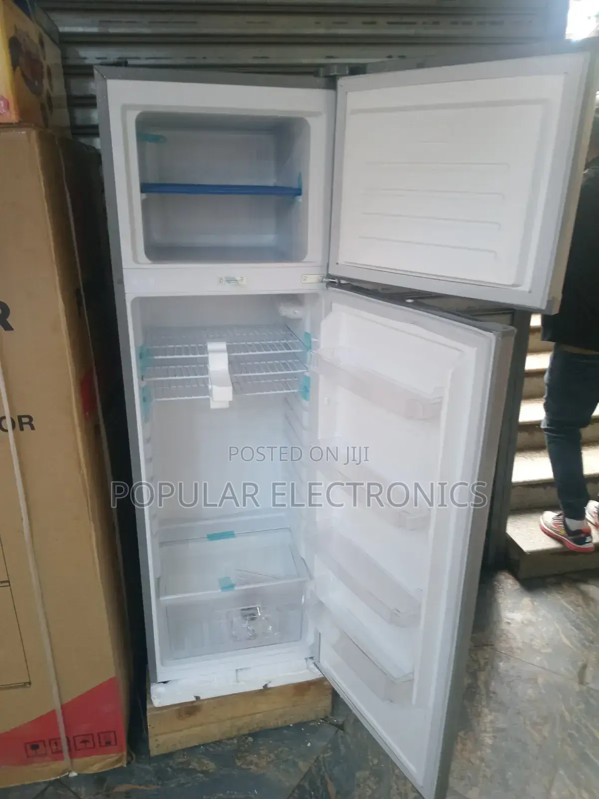 West Point 410LITER REFRIGATO