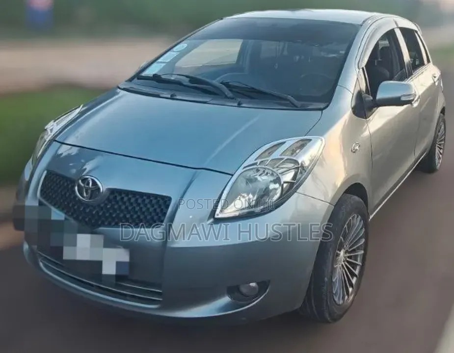 Toyota Yaris 2007 Gray