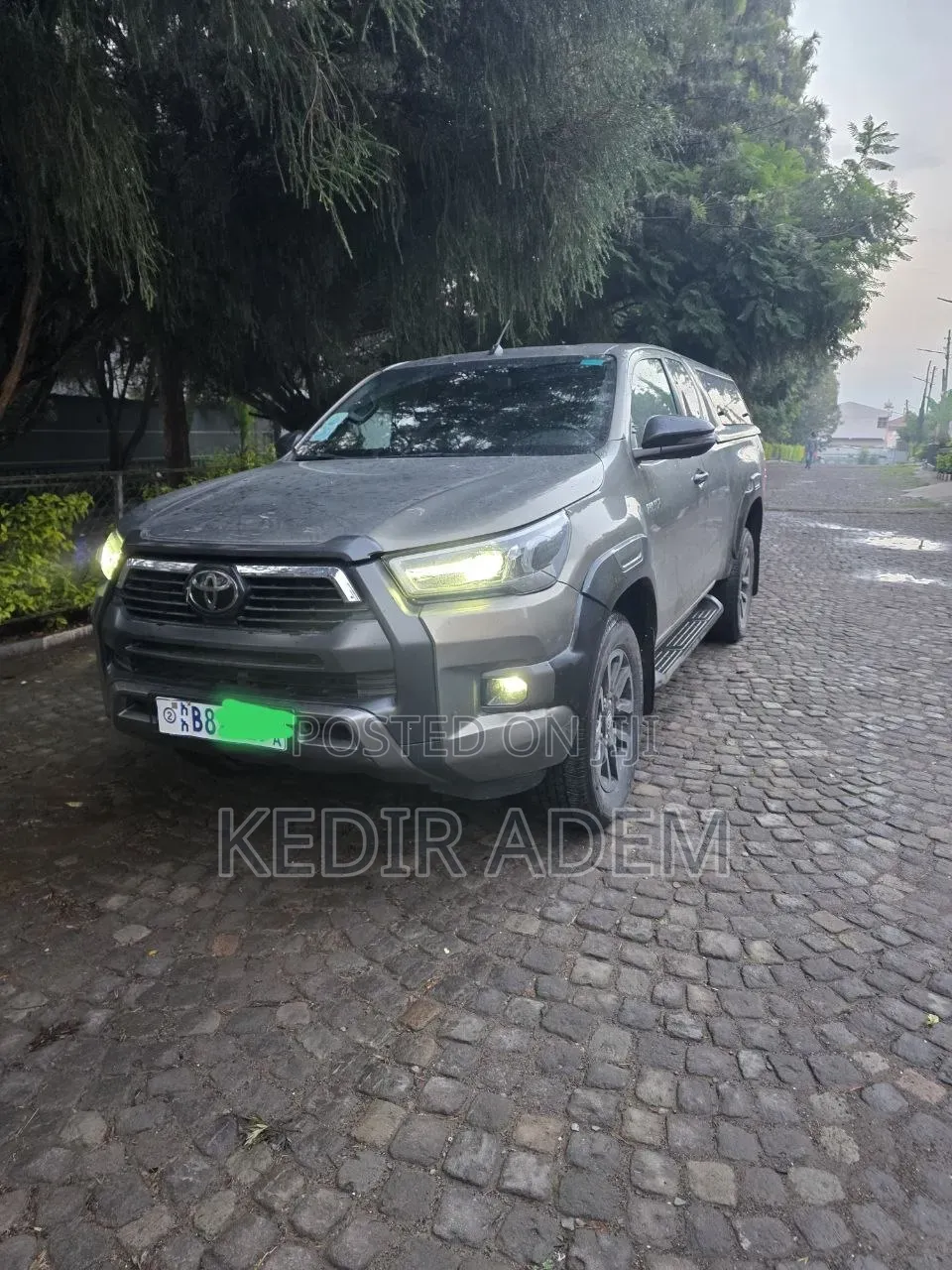 Toyota Hilux 2021 Gray