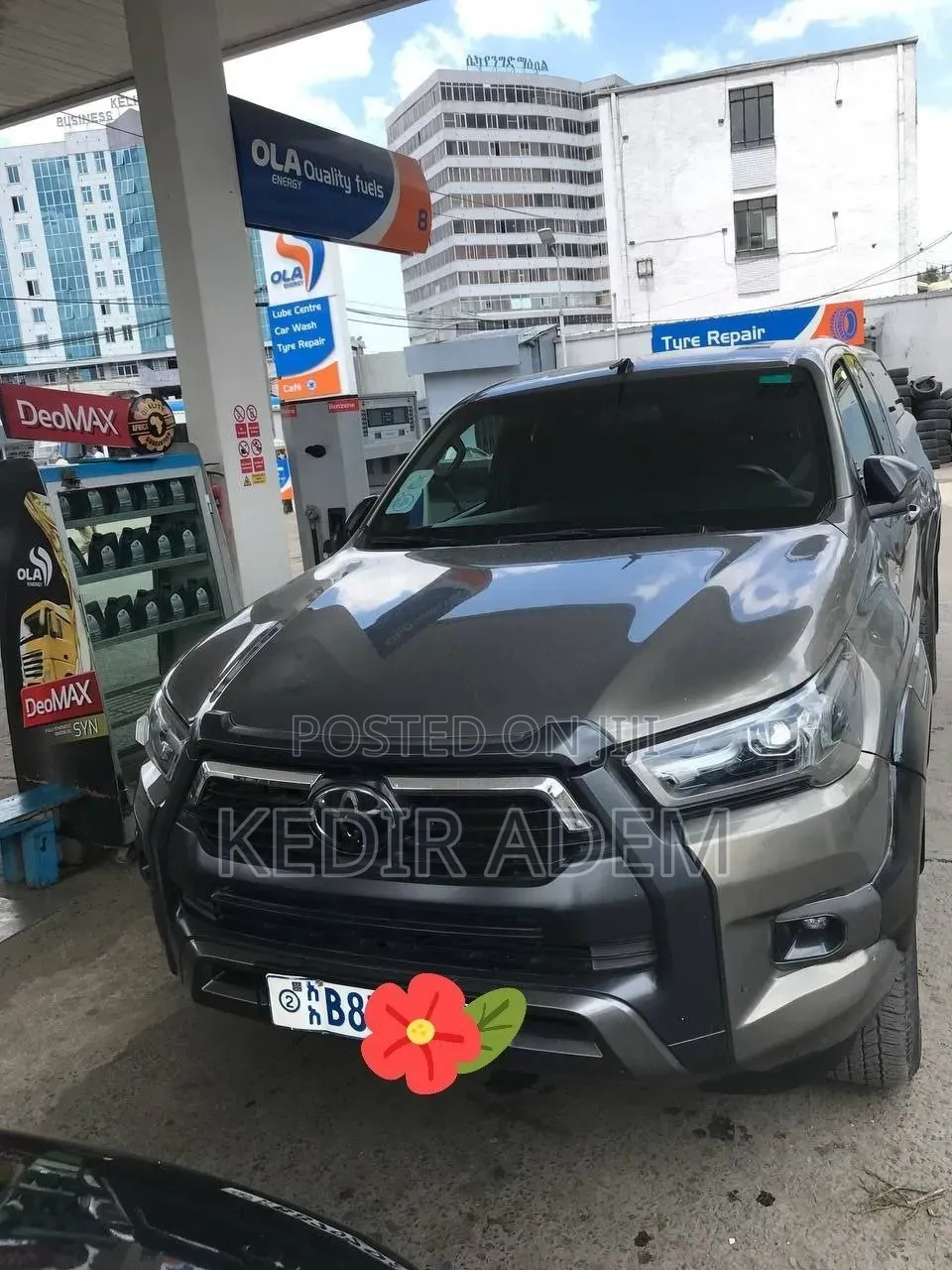 Toyota Hilux 2021 Gray
