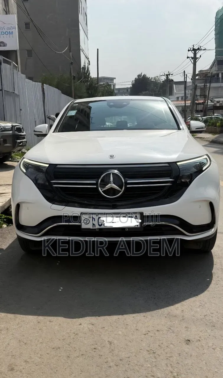 Mercedes-Benz EQC EQC400 4MATIC 2022 White
