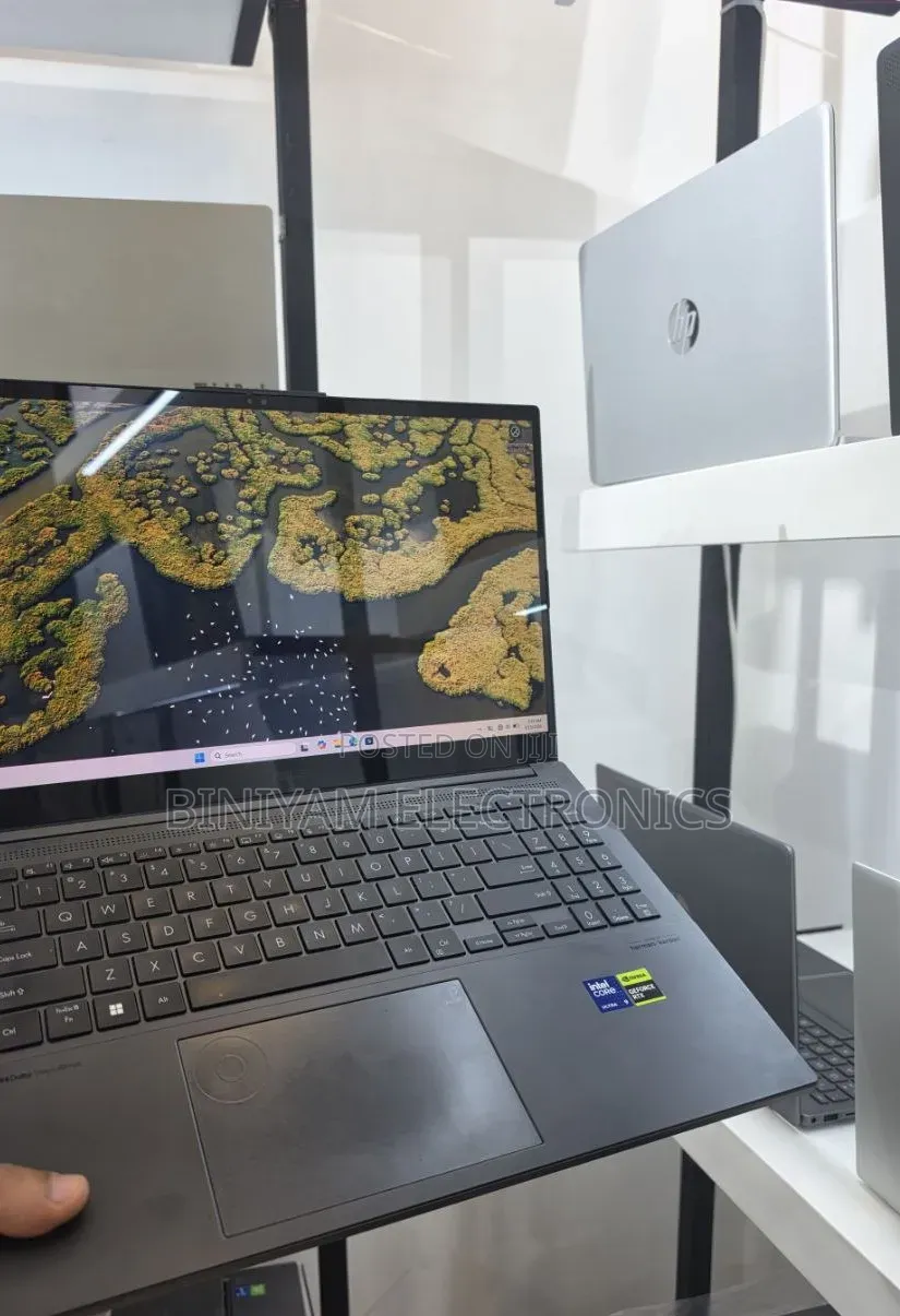 New Asus VivoBook Pro 15 N580VD 16GB Intel Core Ultra 9 SSD 512GB