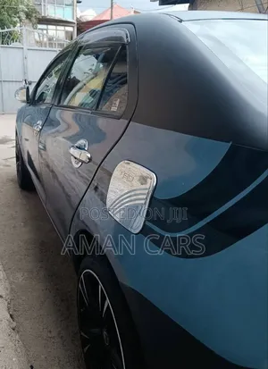Toyota Belta 2010 Blue