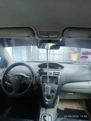 Toyota Belta 2010 Blue