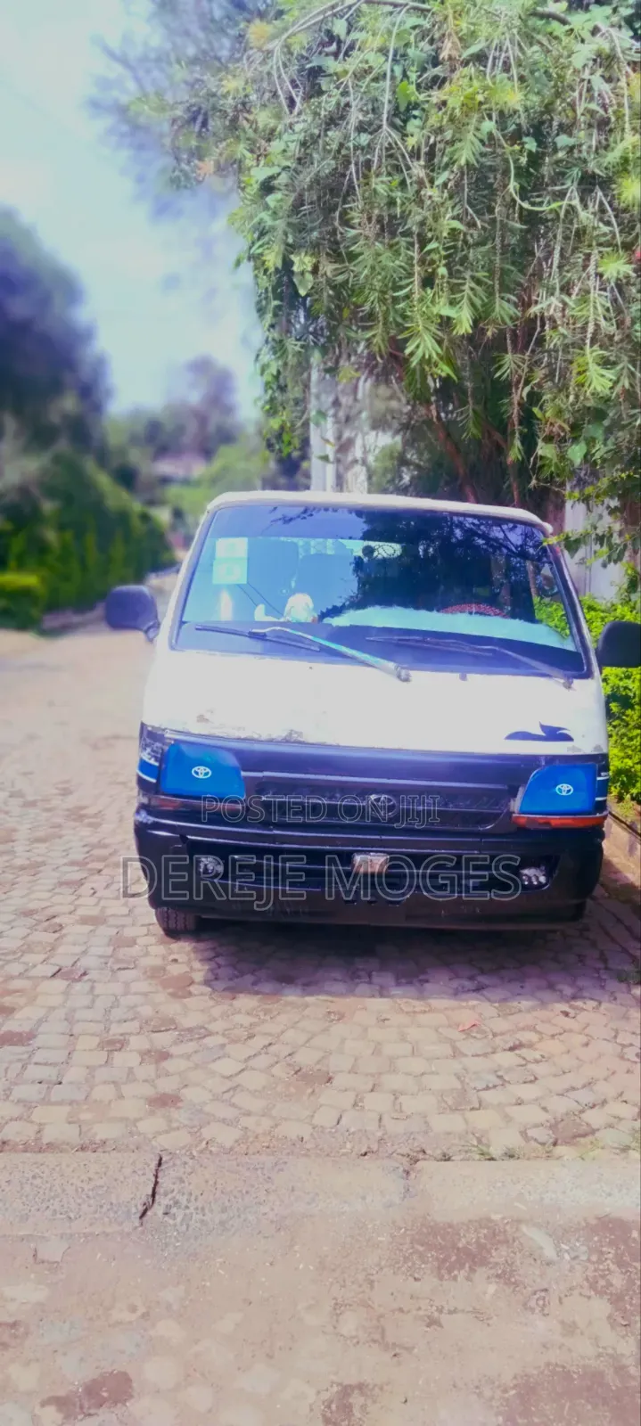 Toyota HiAce 1993 White