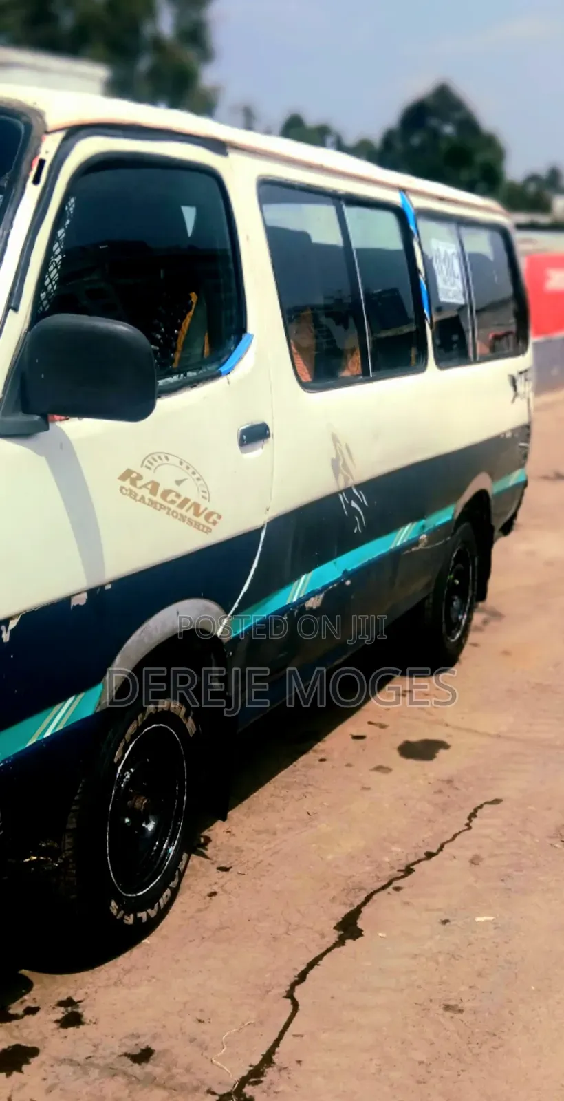 Toyota HiAce 1993 White