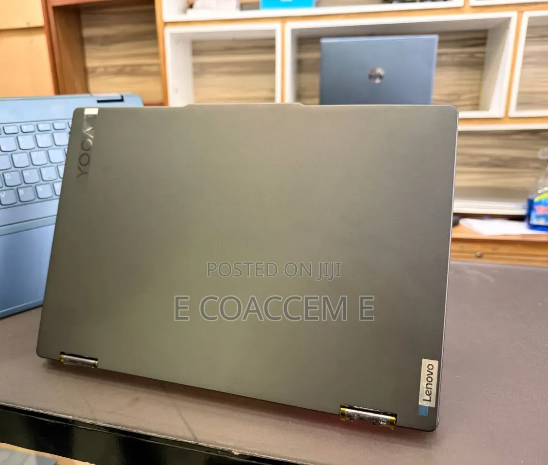 New Laptop Lenovo 16GB Intel Core Ultra 7 SSD 512GB