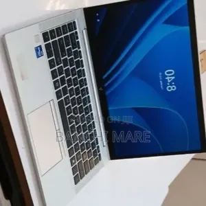 New Laptop HP EliteBook 840 G8 16GB Intel Core i7 SSD 512GB