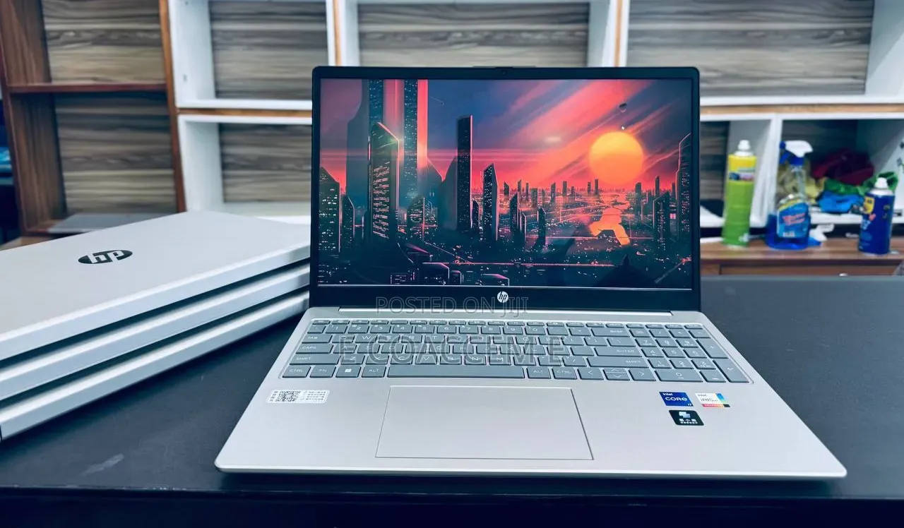 New Laptop HP Stream Notebook 16GB Intel Core i7 SSD 512GB
