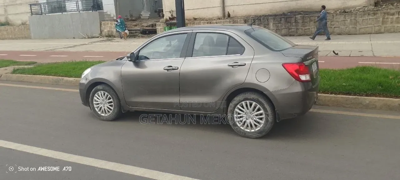 Suzuki Dzire 2022 Gray
