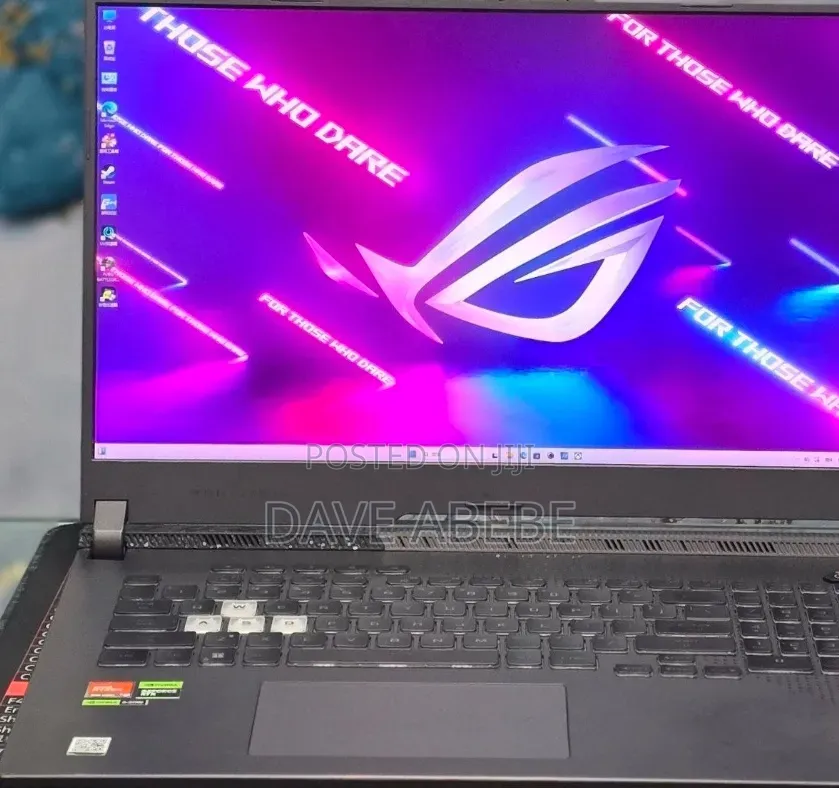 New Laptop Asus ROG Strix G17 16GB AMD Ryzen 9 SSD 1T