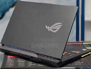 New Laptop Asus ROG Strix G17 16GB AMD Ryzen 9 SSD 1T