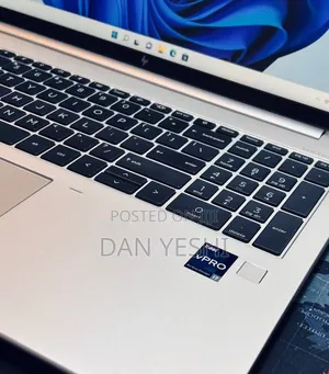 New Laptop HP EliteBook 860 G10 16GB Intel Core i7 SSD 1T
