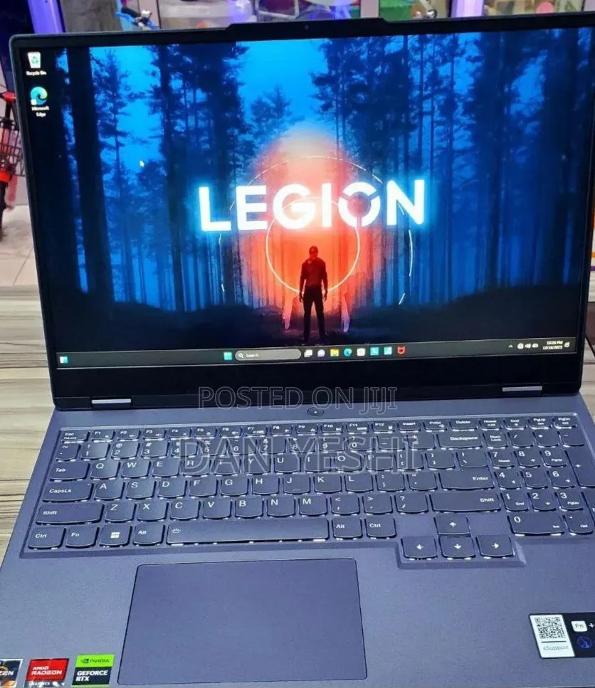 New Laptop Lenovo Legion 5 16GB AMD Ryzen 9 SSD 512GB