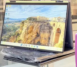 New Laptop Lenovo Yoga 7 15ITL5 16GB Intel Core Ultra 7 SSD 512GB