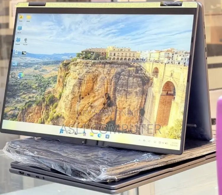 New Laptop Lenovo Yoga 7 15ITL5 16GB Intel Core Ultra 7 SSD 512GB