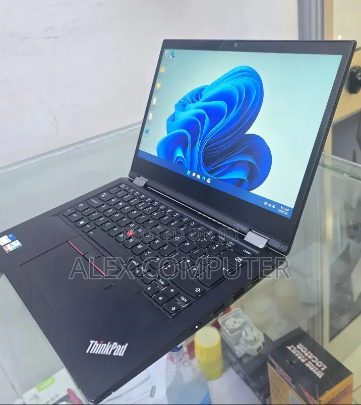 New Laptop Lenovo ThinkPad L13 Yoga 16GB Intel Core i7 SSD 512GB