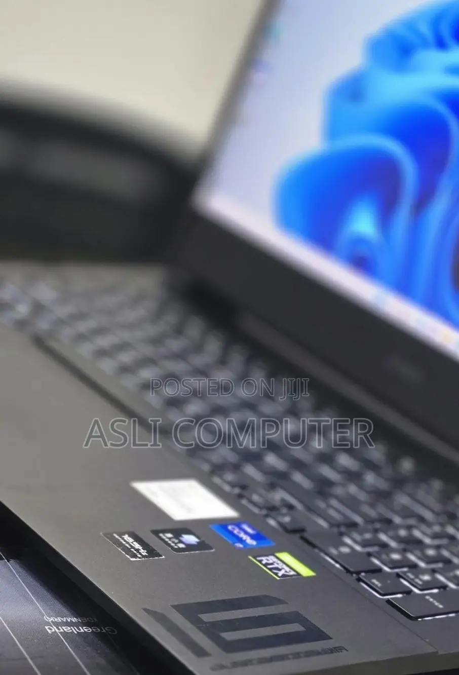 New Laptop HP Omen 16 16GB Intel Core i9 SSD 512GB
