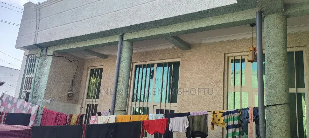 Furnished 11bdrm House in Dukem Bishoftu, East Shewa for sale