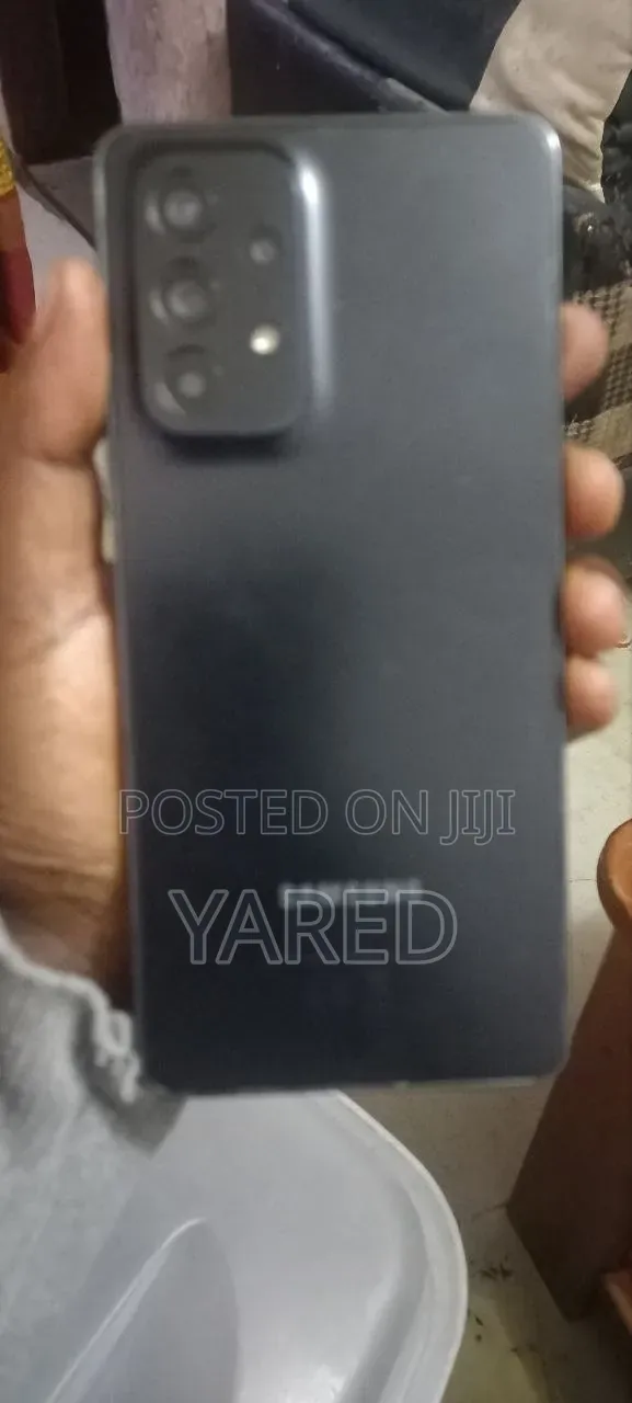 New EL A8 8 GB Black