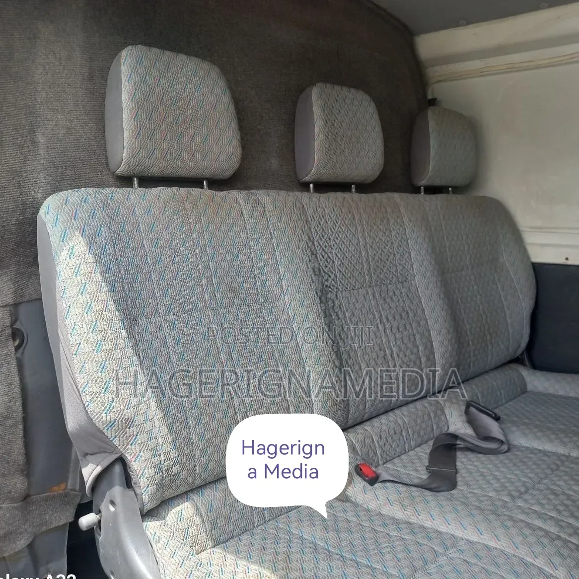 Toyota HiAce 2005 White