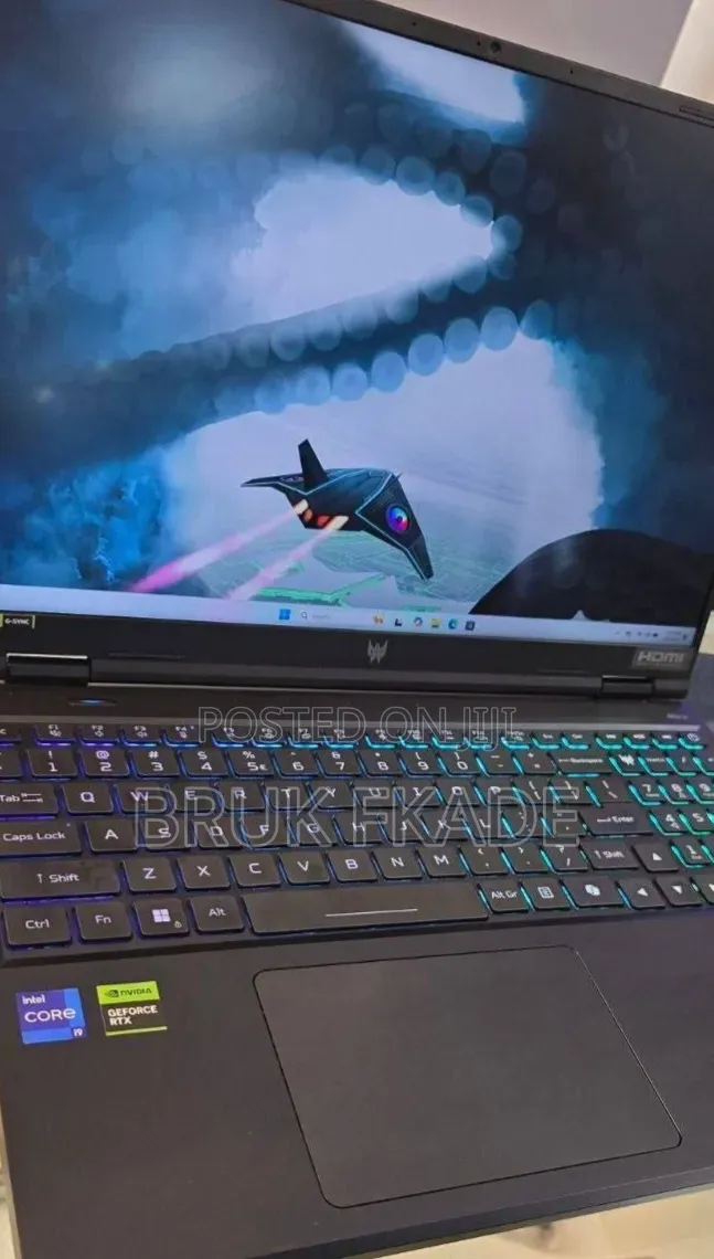 New Laptop Acer Predator Helios Neo 16 16GB Intel Core i9 SSD 1T