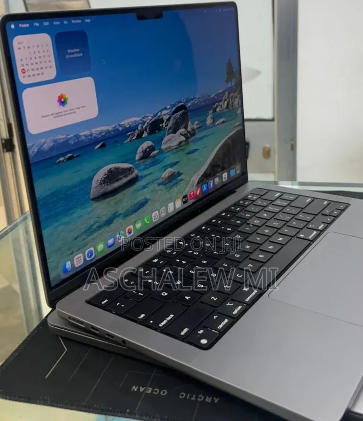 New Laptop Apple MacBook Pro 2021 M1 16GB Apple M1 Pro SSD 512GB