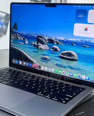 New Laptop Apple MacBook Pro 2021 M1 16GB Apple M1 Pro SSD 512GB