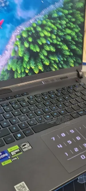 New Laptop Asus ROG Strix G15 16GB Intel Core i9 SSD 1T