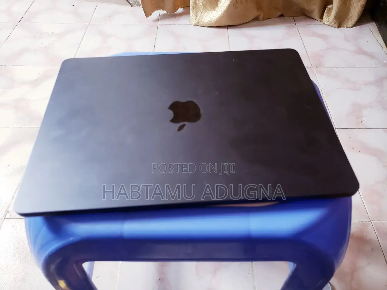 New Laptop Apple MacBook 8GB Intel Core i9 SSD 256GB