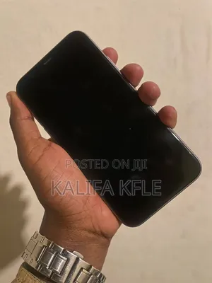 Apple iPhone 11 64 GB