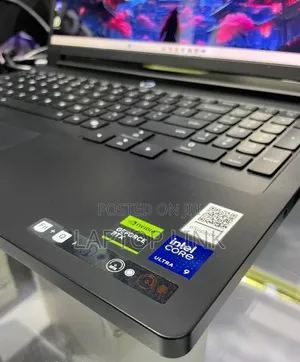 New Laptop Lenovo Legion Pro 7 32GB Intel Core Ultra 9 SSD 1T