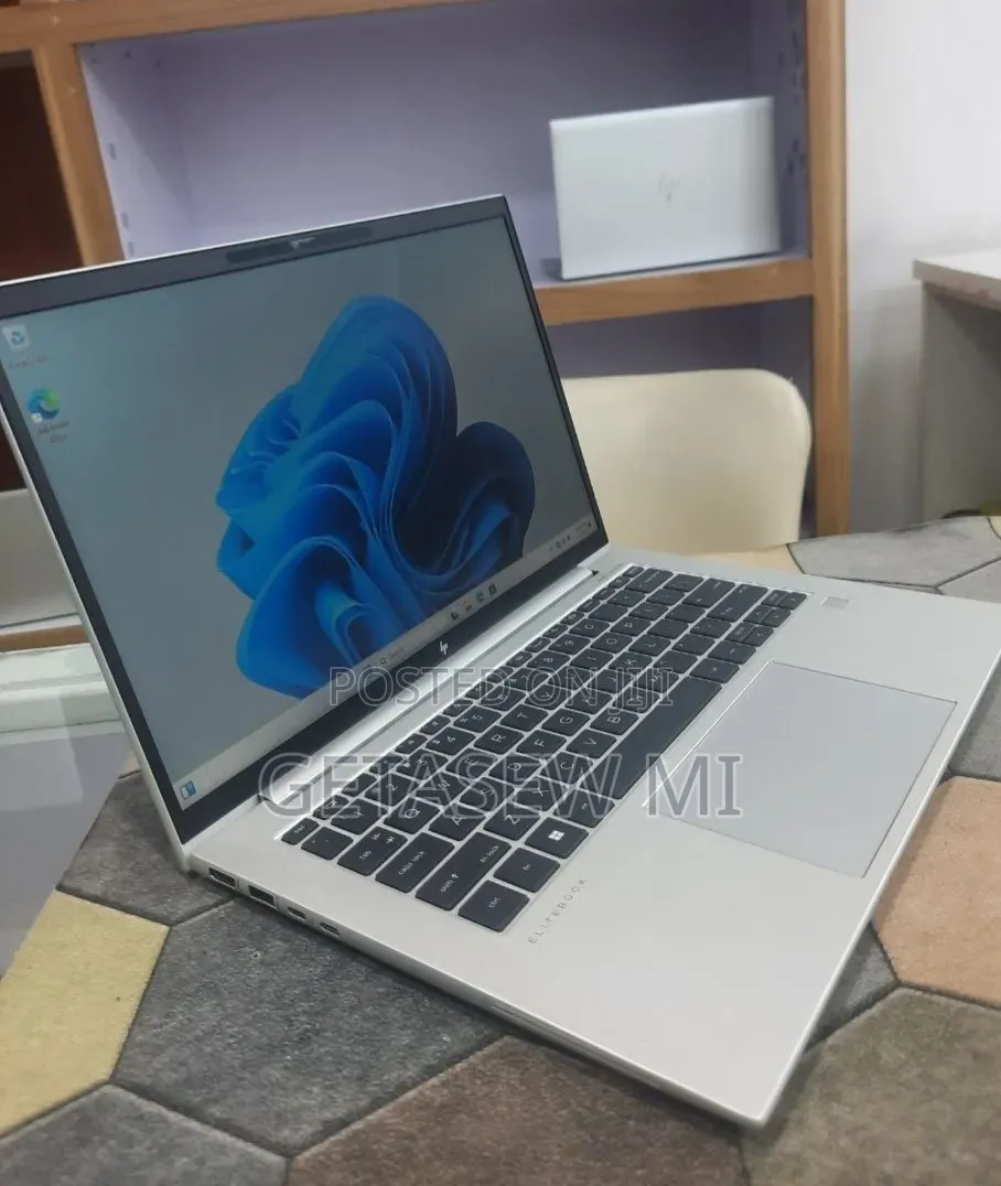 New Laptop HP EliteBook 840 16GB Intel Core i7 SSD 512GB