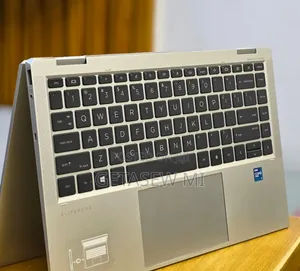 New Laptop HP EliteBook 1040 G8 16GB Intel Core i7 SSD 512GB