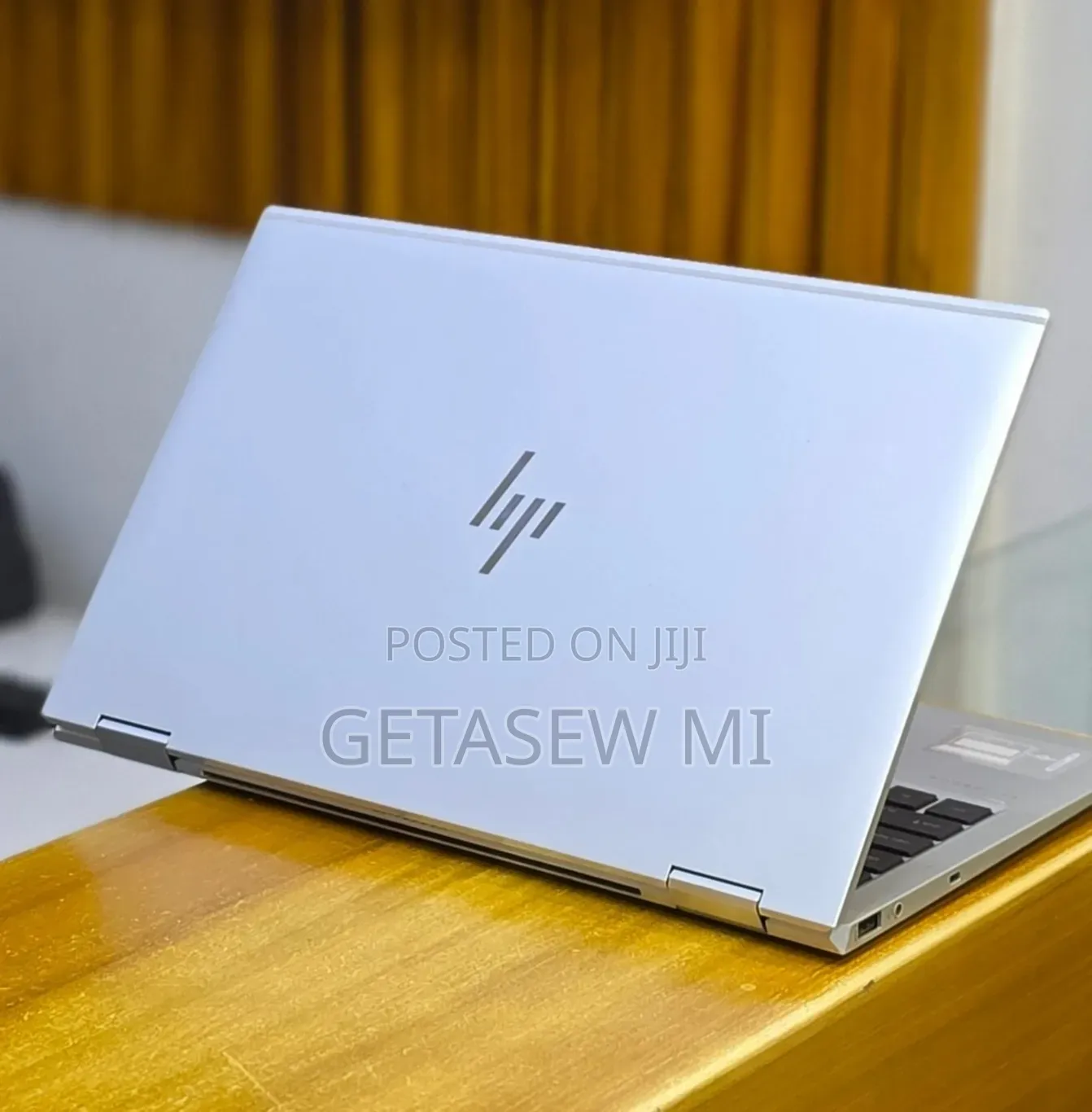 New Laptop HP EliteBook 1040 G8 16GB Intel Core i7 SSD 512GB