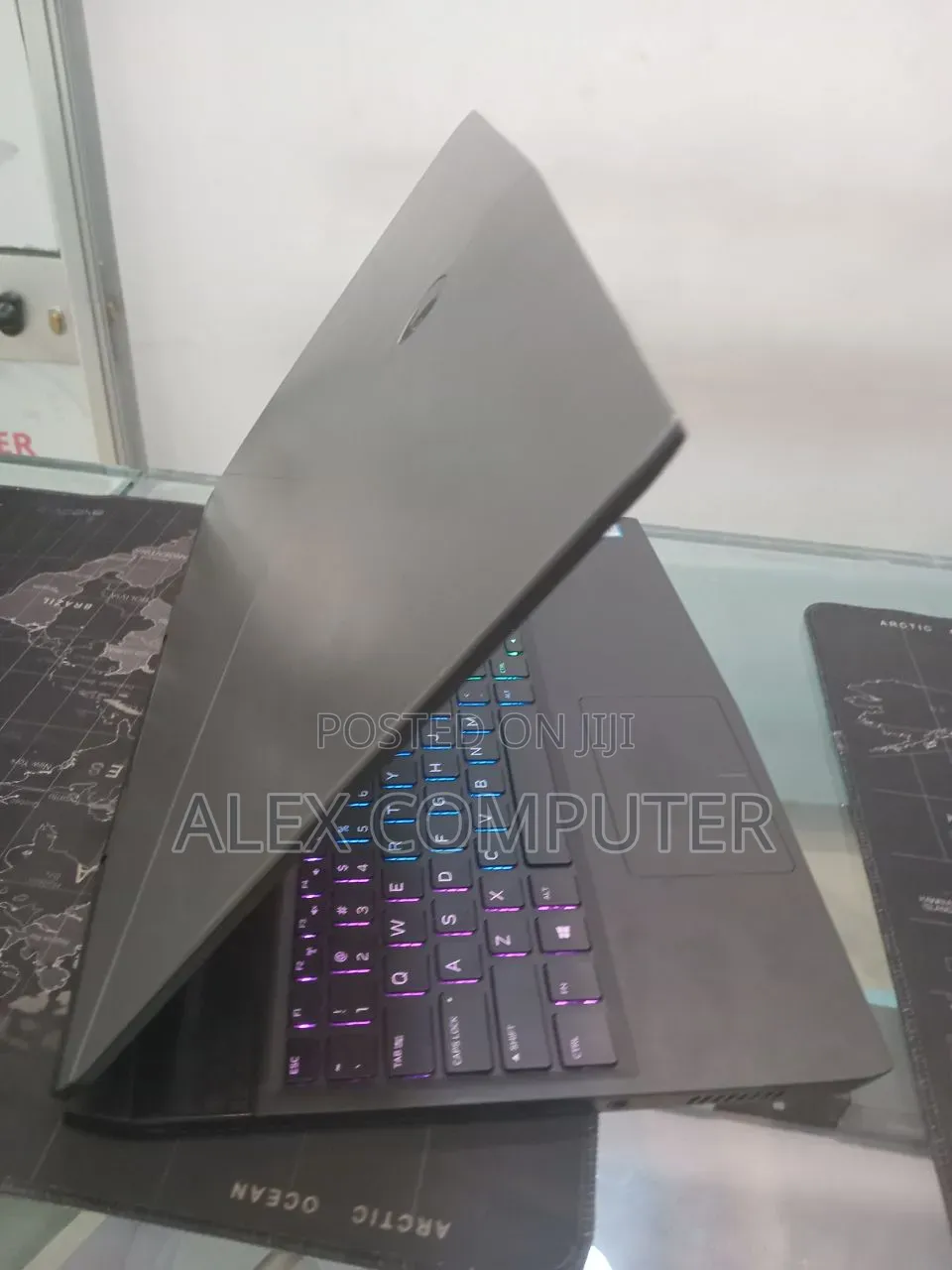 New Laptop Alienware M15 r3 32GB Intel Core i7 HDD+SSD 1.5T